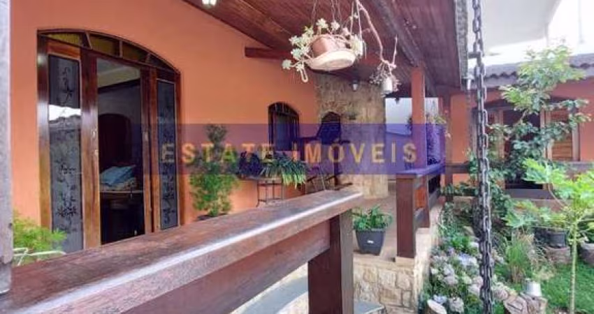 Casa em Condomínio para Venda em Arujá, Arujá Country Club, 4 dormitórios, 3 suítes, 4 banheiros, 4 vagas