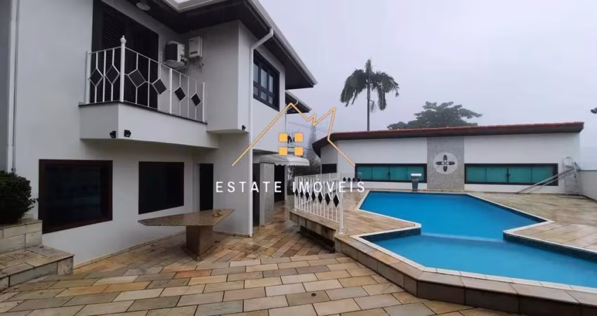 Casa em Condomínio para Locação em Arujá, Arujázinho I, II e III, 4 dormitórios, 2 suítes, 3 banheiros, 4 vagas