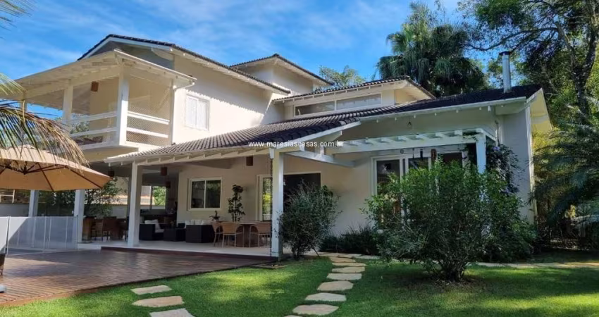 Linda Casa para locação - Reveillon - Piscina privativa - 12 pessoas
