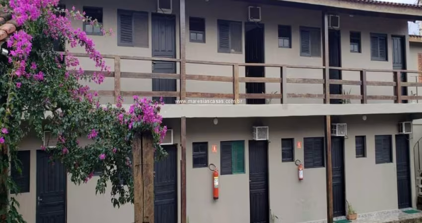 Pousada á venda em Maresias - 13 suites + Piscina e Estacionamento