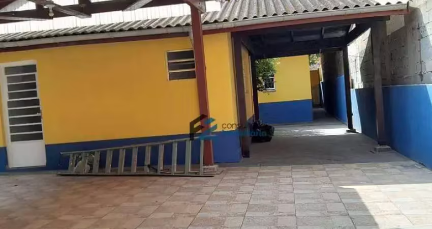 Casa comercial para alugar na Rua Martim Afonso de Souza, Vila Pires, Santo André