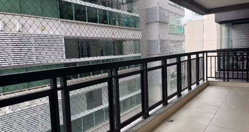 Apartamento Novo de 2 quartos, suite, varanda e vaga