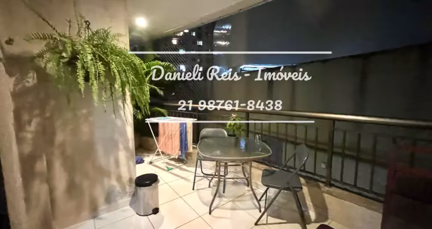 Apartamento de 3 quartos, 1 suíte, varanda e vaga.