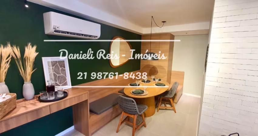 Apartamento de 2 qts, suíte, varanda e vaga,