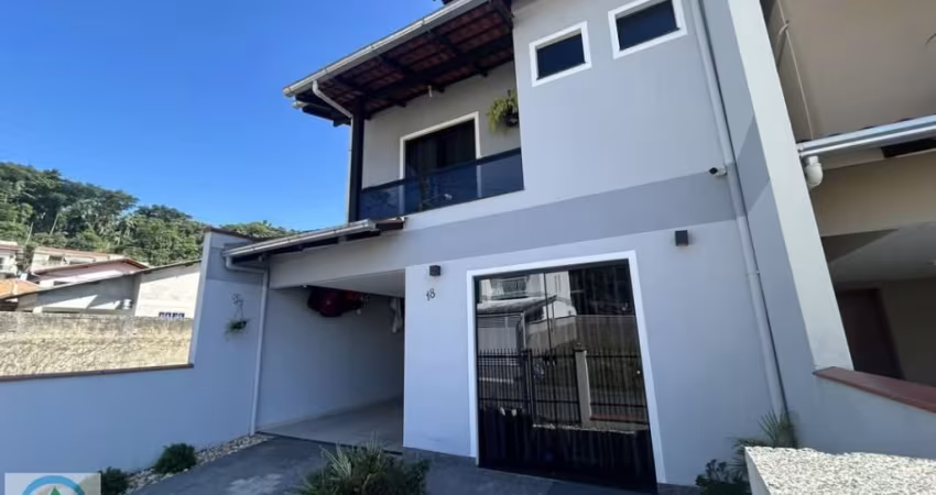 sobrado semi mobiliado