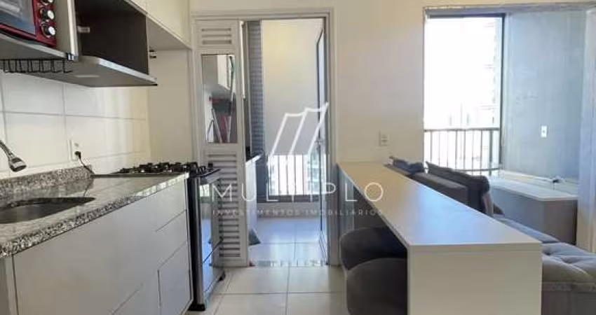 Apartamento para locação com 2 quartos semimobiliado em Alphaville