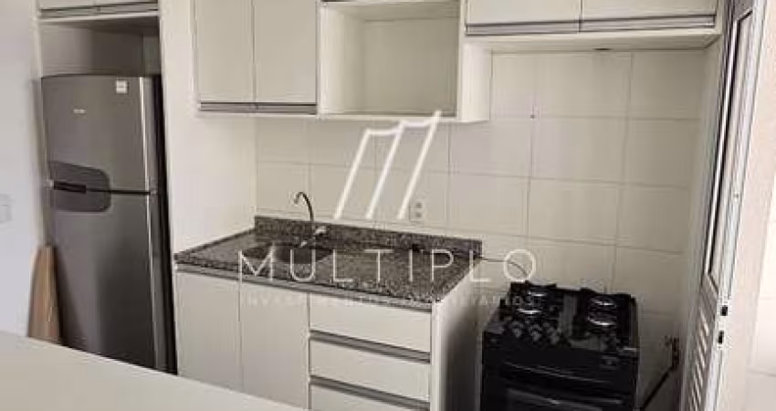 Apartamento com 1 quarto e sala ampliada em Alphaville condomínio com lazer completo