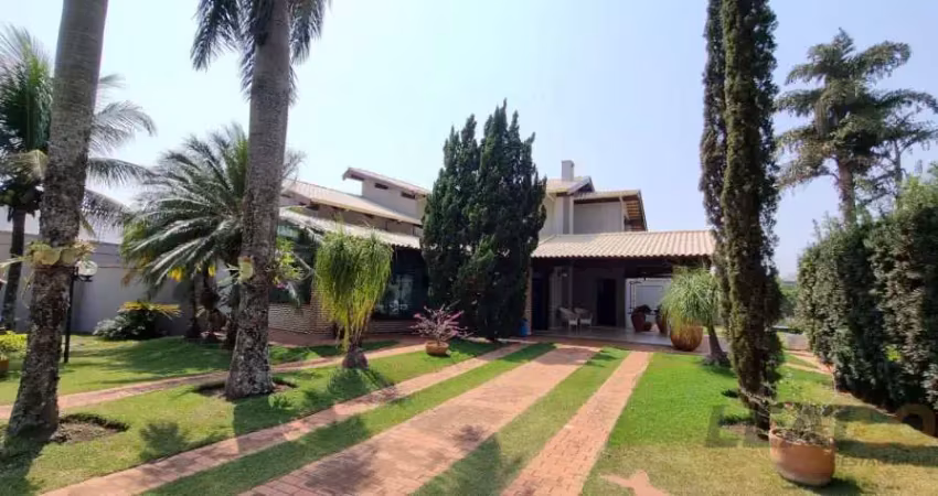 Vendo Casa no bairro Mira Flores em Chapada dos Guimarães MT