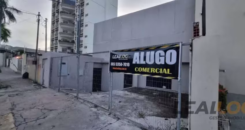 Casa comercial com 3 salas para alugar no Quilombo, Cuiabá 