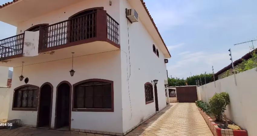 LOCAÇÃO CASA COMERCIAL BAIRRO BOA ESPERANÇA  3 SUITES/4 SALAS