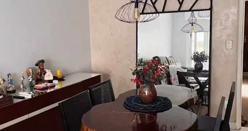 Vendo - Apartamento Térreo Reformado no Edifício Ipê, Cuiabá