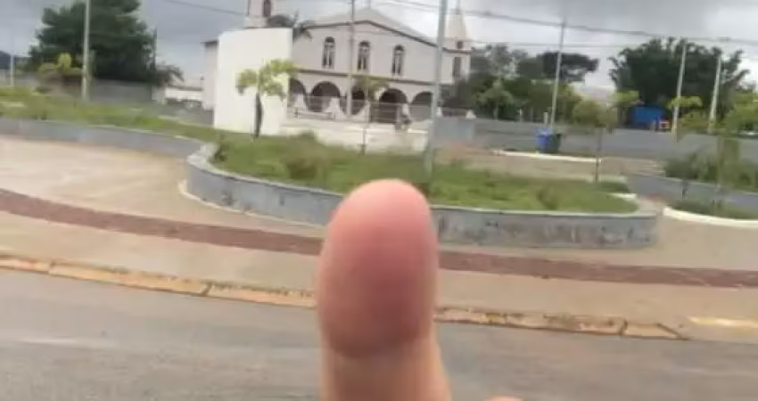 Vendo terreno de esquina no residencial paineiras 1 em capela do alto sp