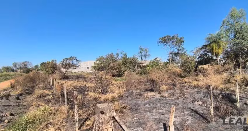 Vendo - terreno comercial de 2000m² no distrito industrial do capão do piqui em várzea grande mt
