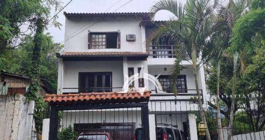 Sobrado à venda, 280 m² por R$ 800.000,00 - Vila Jardim - Porto Alegre/RS