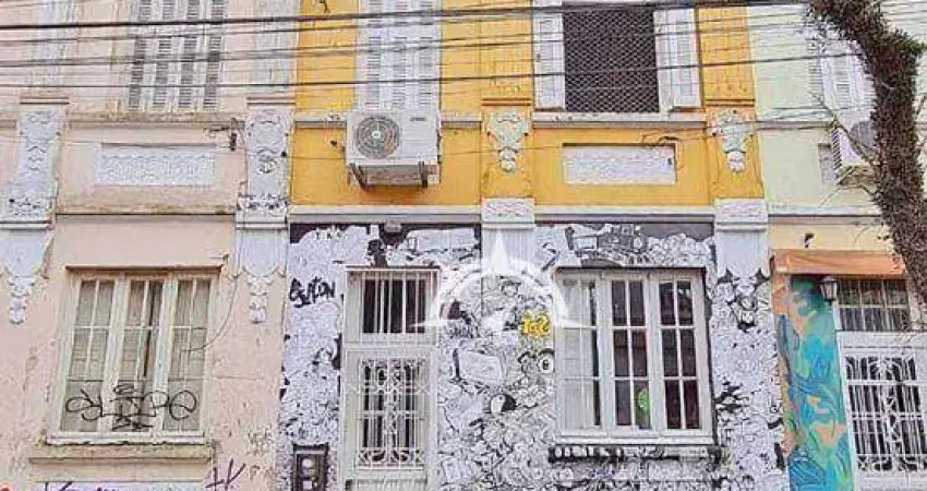 Sobrado com 4 dormitórios à venda, 200 m² por r$ 720.000,00 - centro - porto alegre/rs