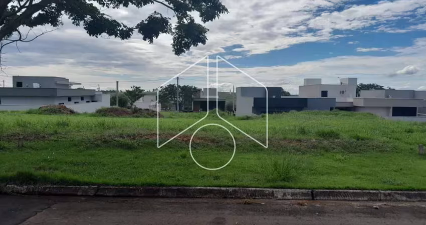 Terreno Dentro de Condomínio em Marília