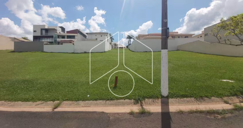 Terreno Dentro de Condomínio em Marília