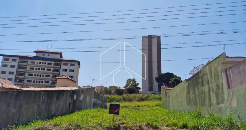 Terreno à venda na Rua Princesa Leopoldina, 81, Senador Salgado Filho, Marília
