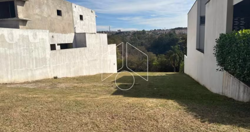 Terreno Dentro de Condomínio em Marília