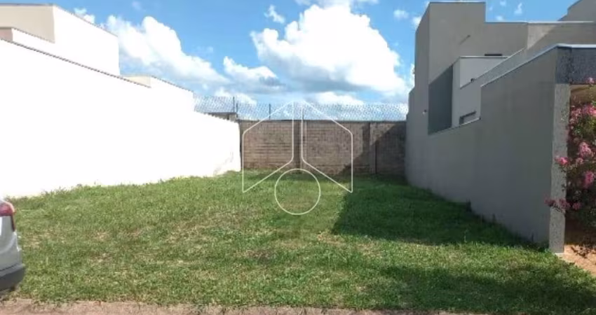 Terreno Dentro de Condomínio em Marília