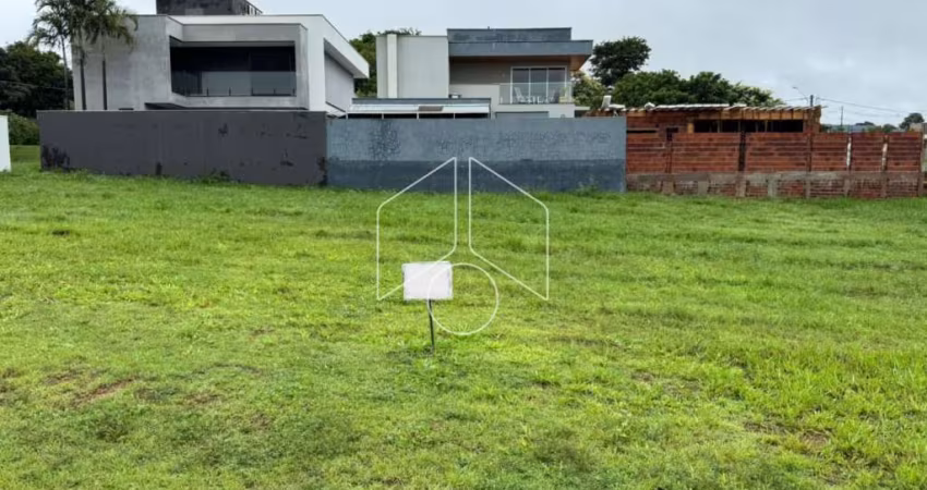 Terreno Dentro de Condomínio em Marília