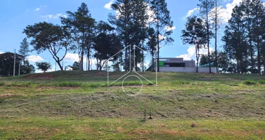 Terreno Dentro de Condomínio em Marília