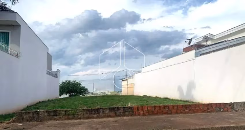 Terreno à venda na Rua Antonio Bueno de Oliveira, 93, Jardim Florença, Marília