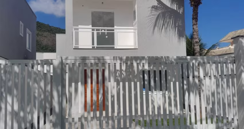 Ótima opção pra você que tem o desejo de morar próximo a praia na região oceânica de Niterói no melhor bairro próximo a natureza e ao mesmo tempo no centro