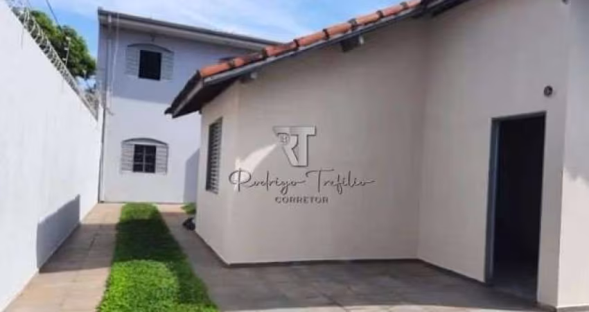 Casa e Sobrado à venda em Núcleo Habitacional Vereador Edson Francisco da Silva - Bauru/SP