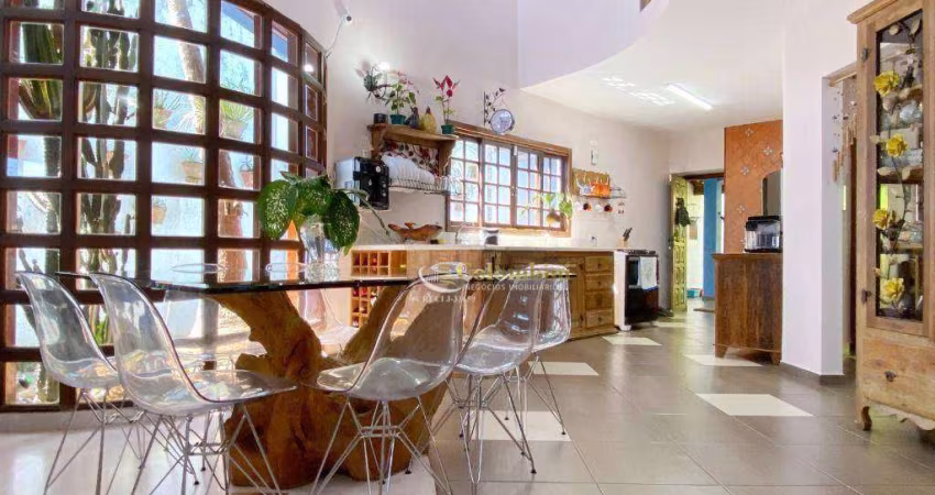 Sobrado com 3 dormitórios à venda, 226 m² por R$ 1.600.000 - Jardim Alvorada - Santo André/SP