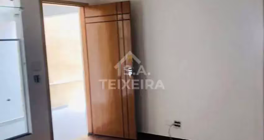 Casa com 2 quartos para alugar na Rua Piracaia, --, Vila Floresta, Santo André