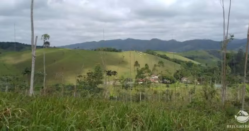 Terreno à venda no Centro, Monteiro Lobato 