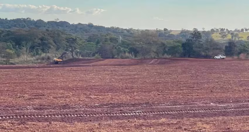 Fazenda à venda no Centro, Chapadão do Sul 