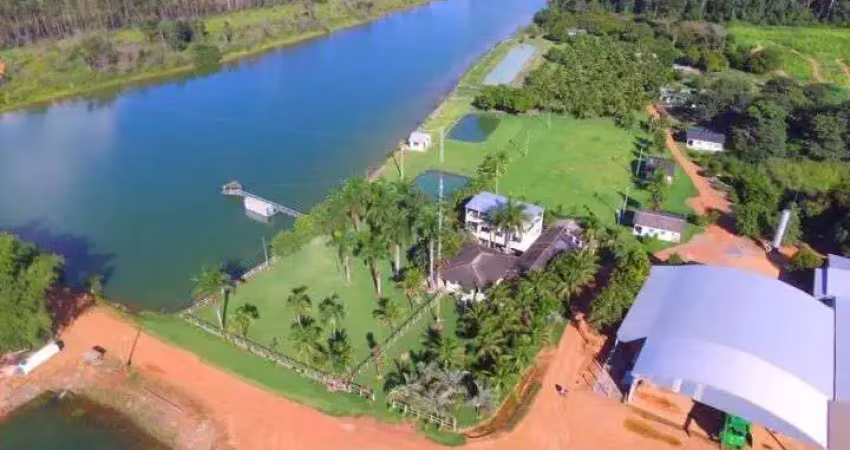 Fazenda à venda no Setor Comercial, Sinop 