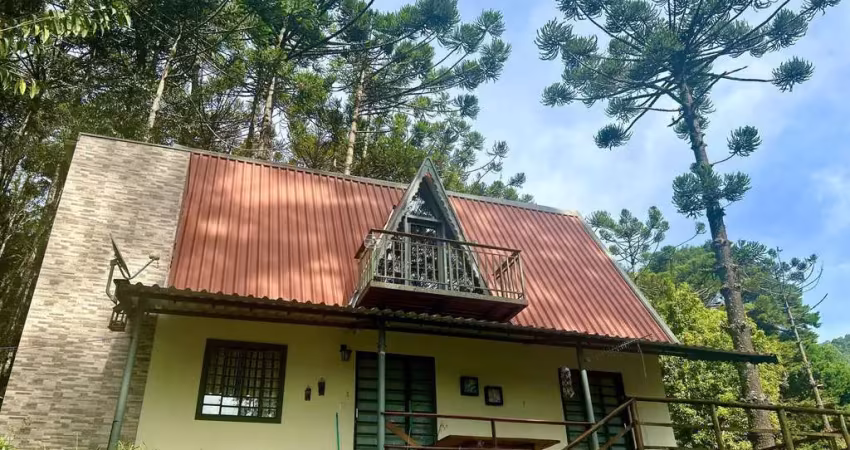 Casa com 2 quartos à venda no Centro, Sapucaí-Mirim 