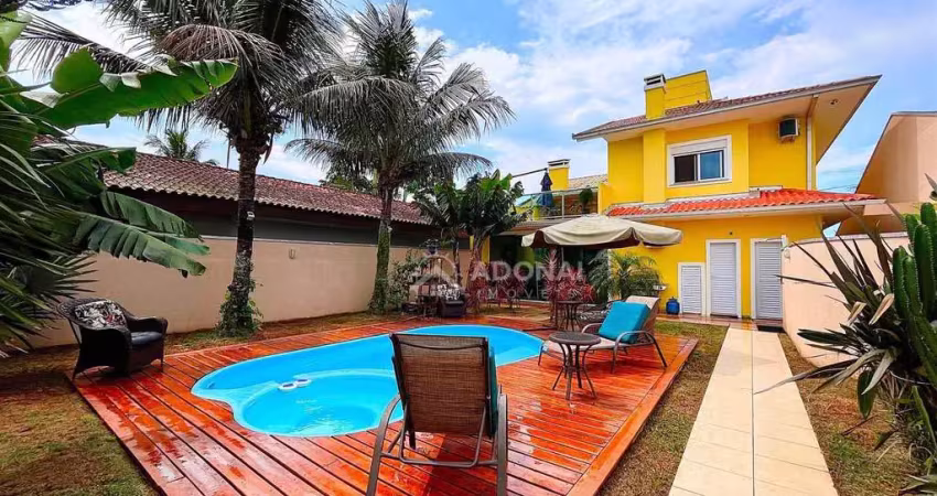 Sobrado com 3 dormitórios à venda, 225 m² por R$ 1.500.000,00 - Eliana - Guaratuba/PR