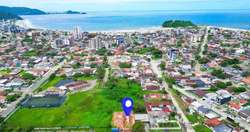 Casa com 3 dormitórios à venda, 128 m² por R$ 650.000,00 - Centro / Brejatuba - Guaratuba/PR