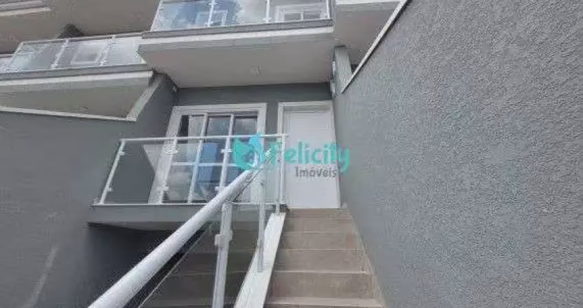 Sobrado 2 dorms, 2 suítes, 2 vagas, 105m2 na vila jaguará