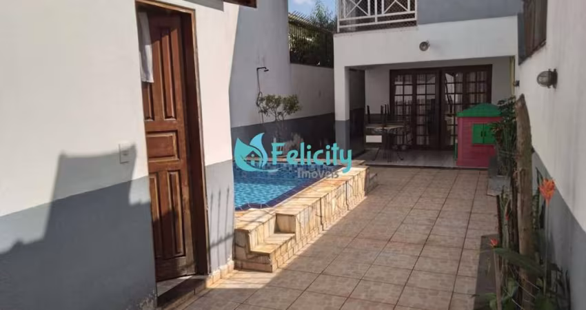 Sobrado com 3 dorms, 1 suíte, 3 vagas, 152m2 na Vila Clarice