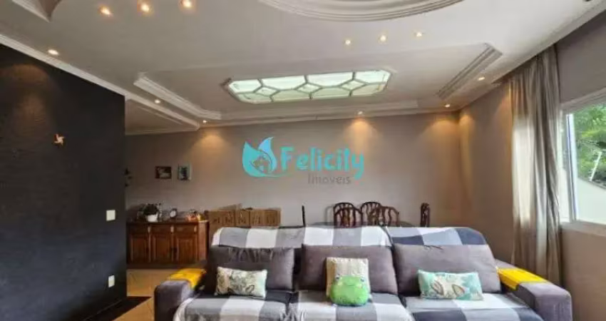 Sobrado com 3 dorms, 2 suítes, 3 vagas, 140m2 na vila fiat lux