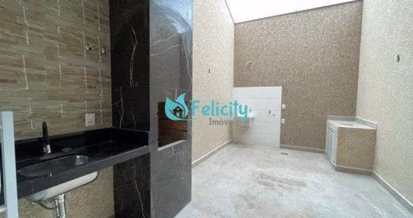 Sobrado NOVO com 3 dorms, 1 suíte, 2 vagas, 93m2 no Jd. Santo Elias