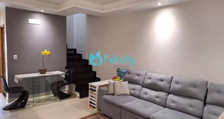 Sobrado com 3 dorms, 1 suíte, 2 vagas, 91m2 no jardim regina