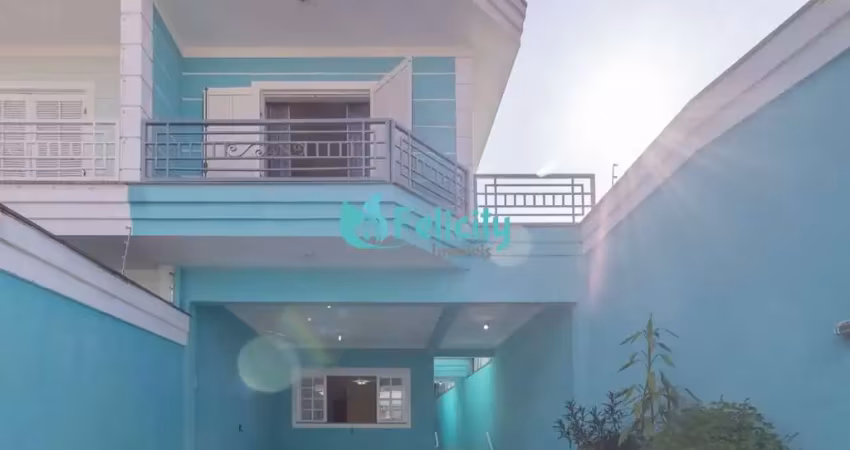 Sobrado com 4 dorms, 2 suítes, 4 vagas, 150m2 no Pq. São Domingos