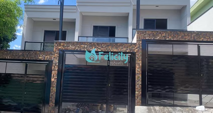 Sobrado NOVO com 3 dorms, 1 suíte, 2 vagas, 115m2 no Jardim Maristela