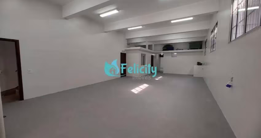 Prédio comercial com 490m2, 2 salas, 3 vagas no jardim santo elias