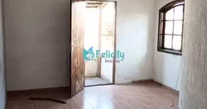 Casa com 3 quartos à venda na Rua Borges de Cerqueira, 1, Vila Serralheiro, São Paulo