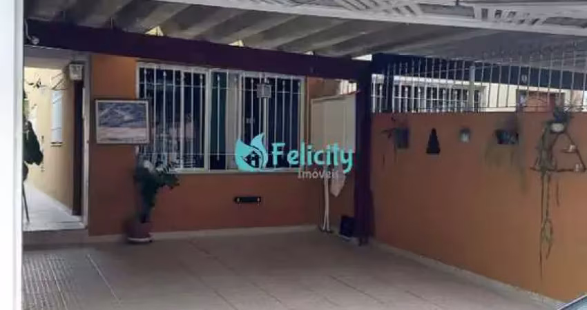 Sobrado com 3 dorms, 1 suíte, 2 vagas, 211m2 na chácara inglesa
