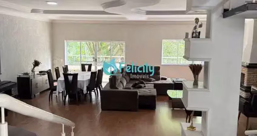 Sobrado com 4 suítes, 8 vagas, 500m2 no city américa