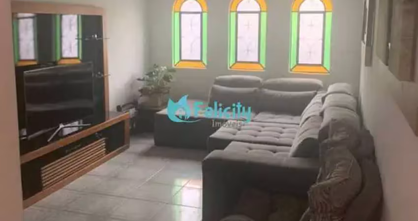 Sobrado com 3 dorms, 1 suíte, 4 vagas, 210m2 no parque maria domitila