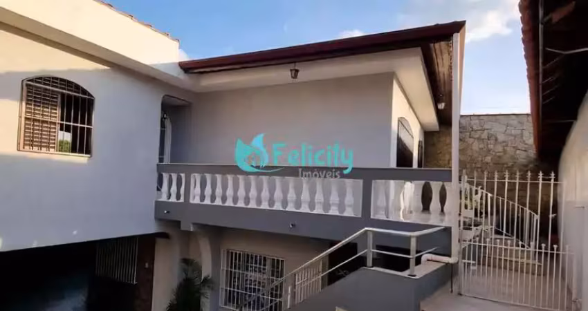 Casa com 2 dorms, 1 suíte, 4 vagas, 136m2 na vila santa edwiges
